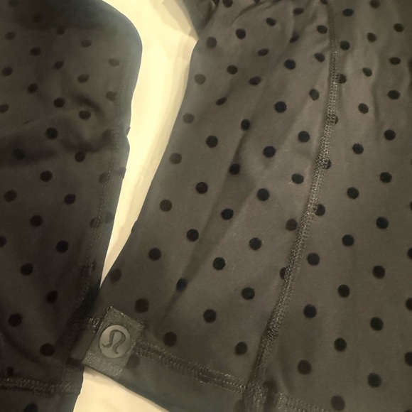 lululemon athletica Define Cropped Black Polka Flocked Jacket - Picture 4 of 4